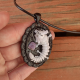 Axolotl-Skelett-Amulett